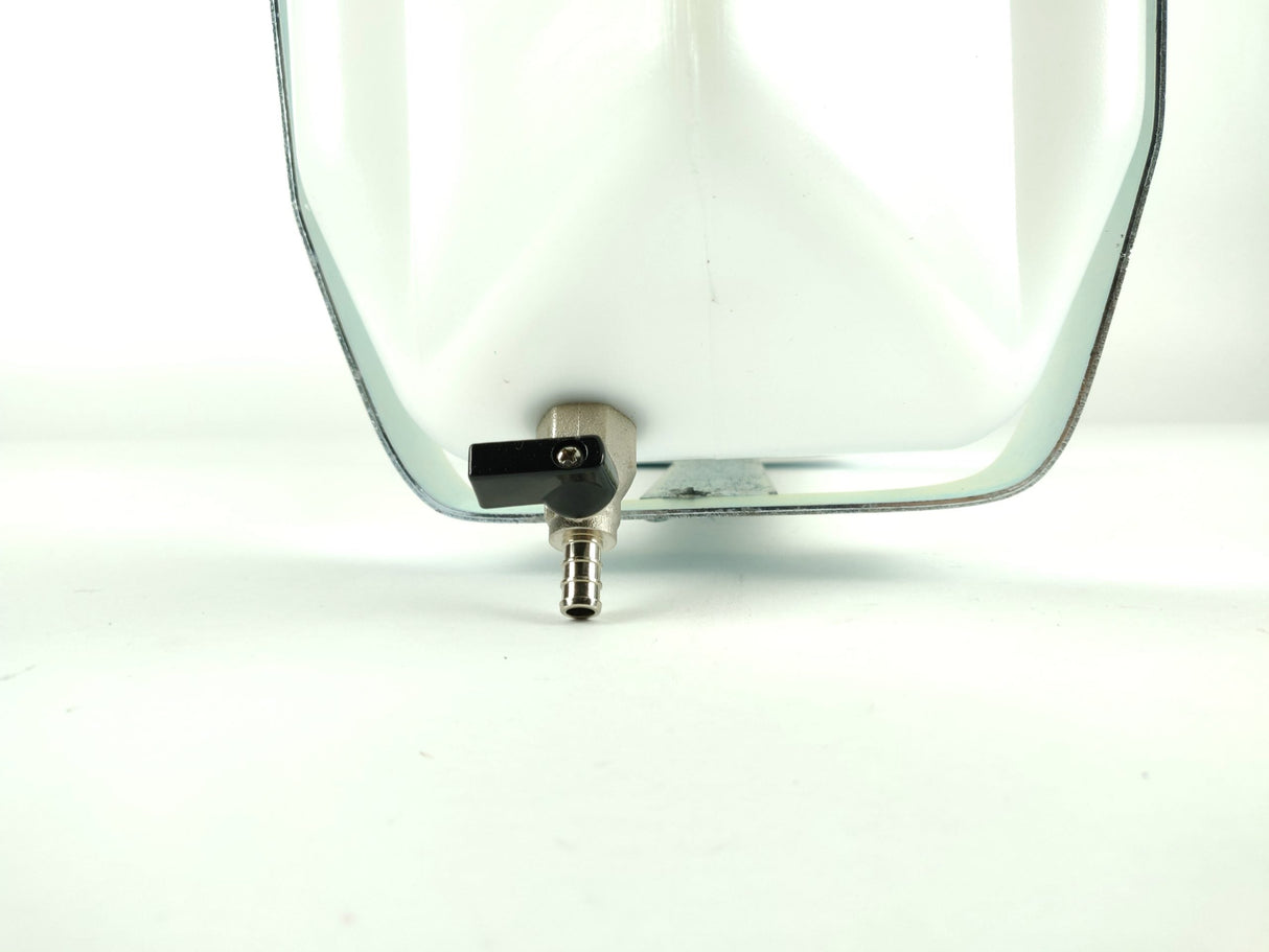 Water Tank with Mounting Bracket